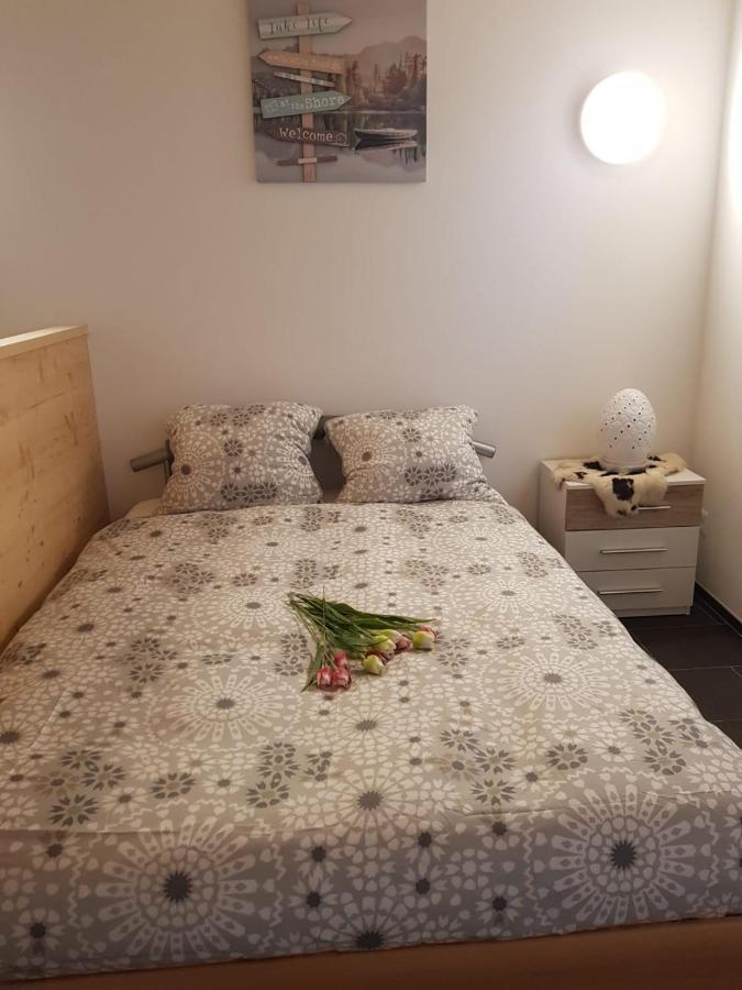 L'Angolo Dei Sapori Rueun Esterno foto